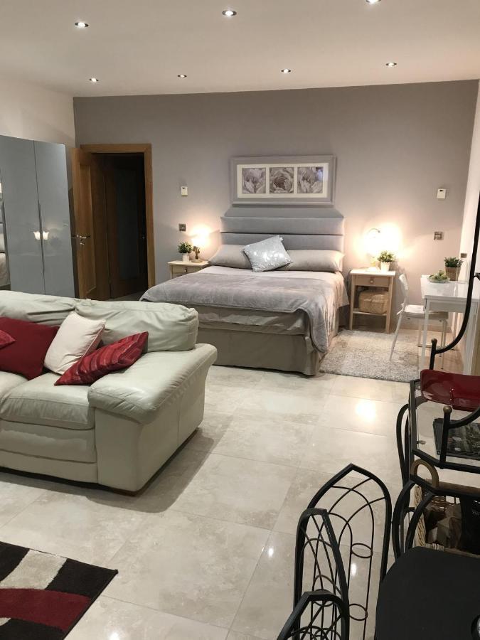 Luxurious Studio Apartment In Fahan Co Donegal Eksteriør billede
